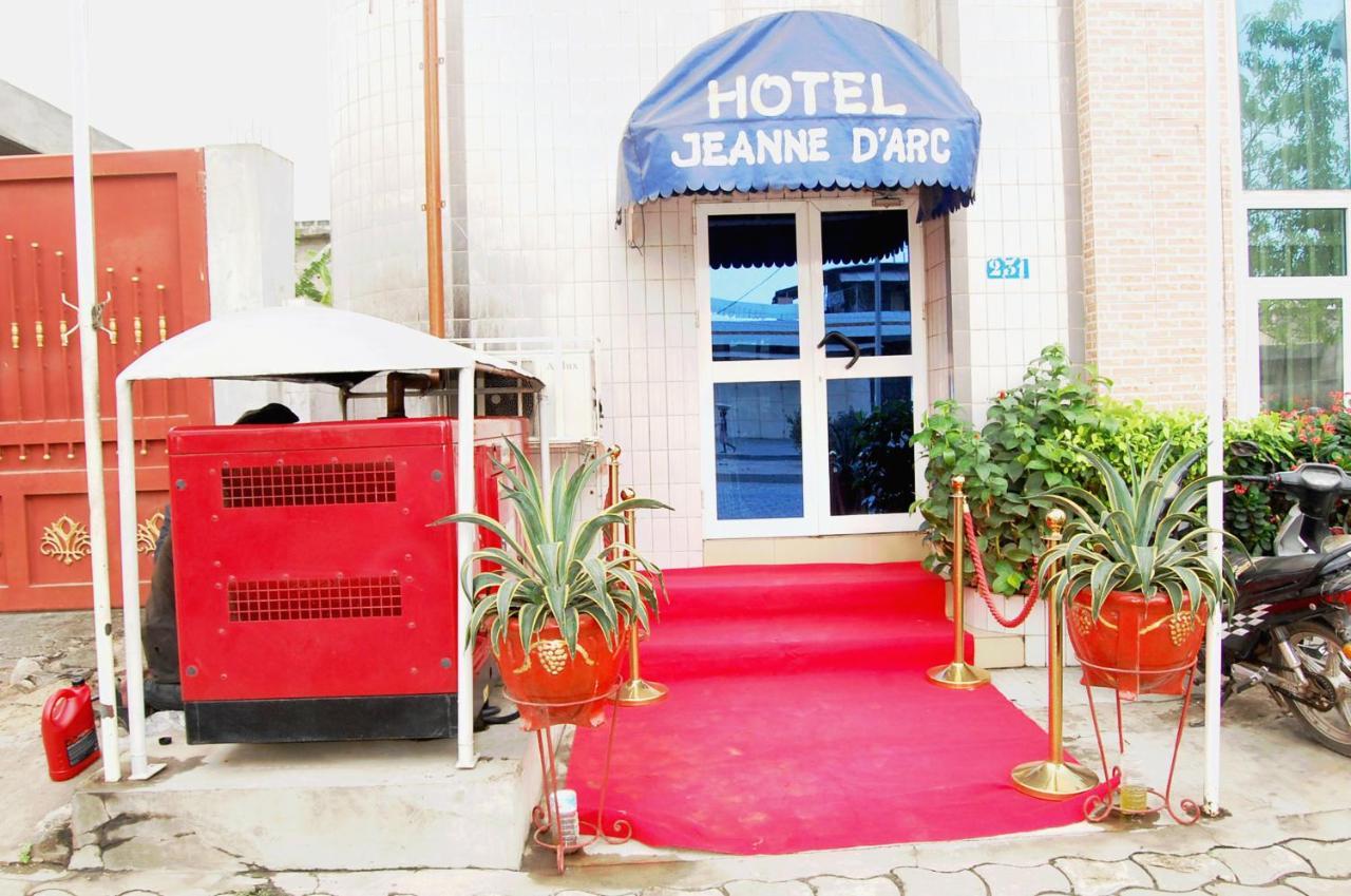 Hotel Residence Jeanne D'Arc كوتونو المظهر الخارجي الصورة