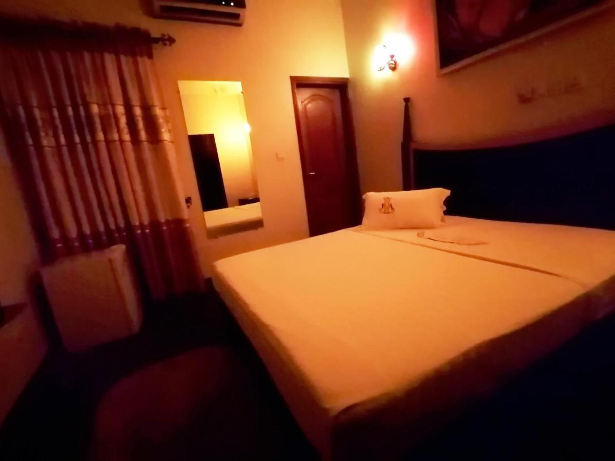 Hotel Residence Jeanne D'Arc كوتونو المظهر الخارجي الصورة