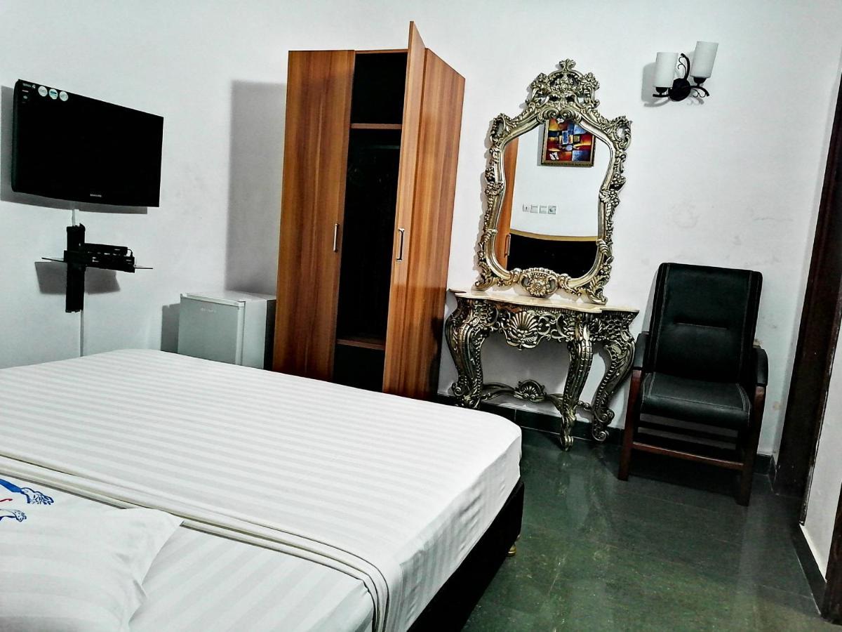 Hotel Residence Jeanne D'Arc كوتونو المظهر الخارجي الصورة