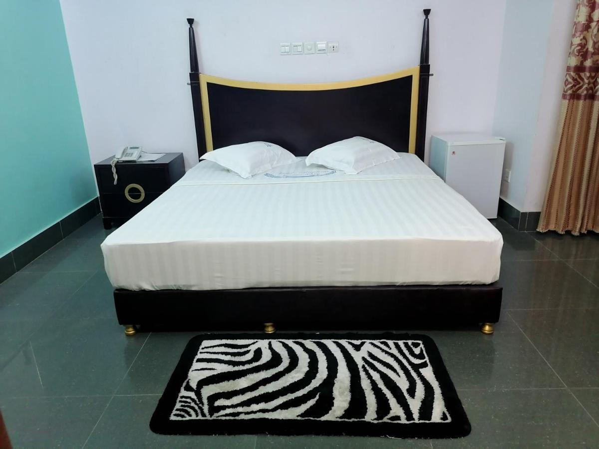 Hotel Residence Jeanne D'Arc كوتونو المظهر الخارجي الصورة